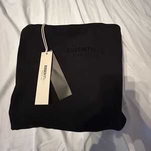 !!!ESSENTIAL HOODIE!!!